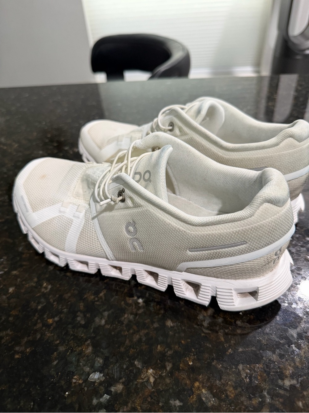 On Running White/Off-White Mesh Running Sneakers - Picture 6 of 10